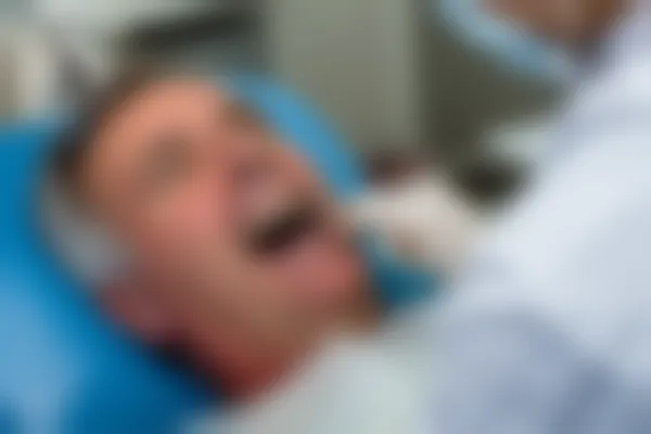 通化新开道口腔门诊部补牙优惠活动，原价500元起，现在仅需350元起，优异机会，欢迎前来体验！