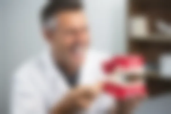 北京中科领军口腔推出限时优惠活动，让您轻松拥有良好笑容，现仅需7800元起，原价9800元起！