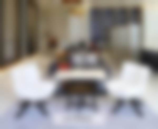 四川华美紫馨刘艳华医生弗缦胶原蛋白眼周抗衰填充仅需6999元，改善黑眼圈泪沟