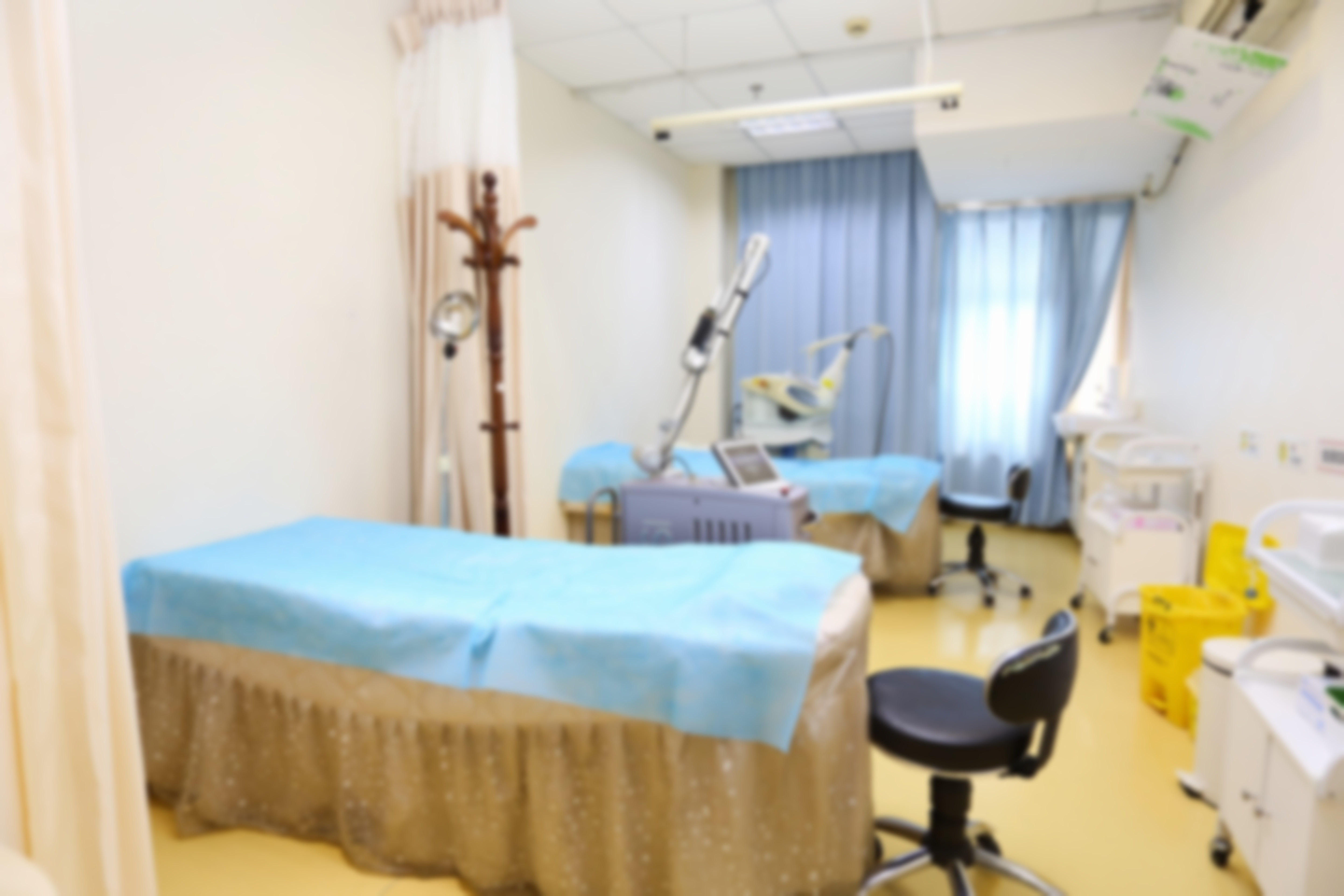 六、与其他水光补水项目对比，瑞蓝唯瑅的优势