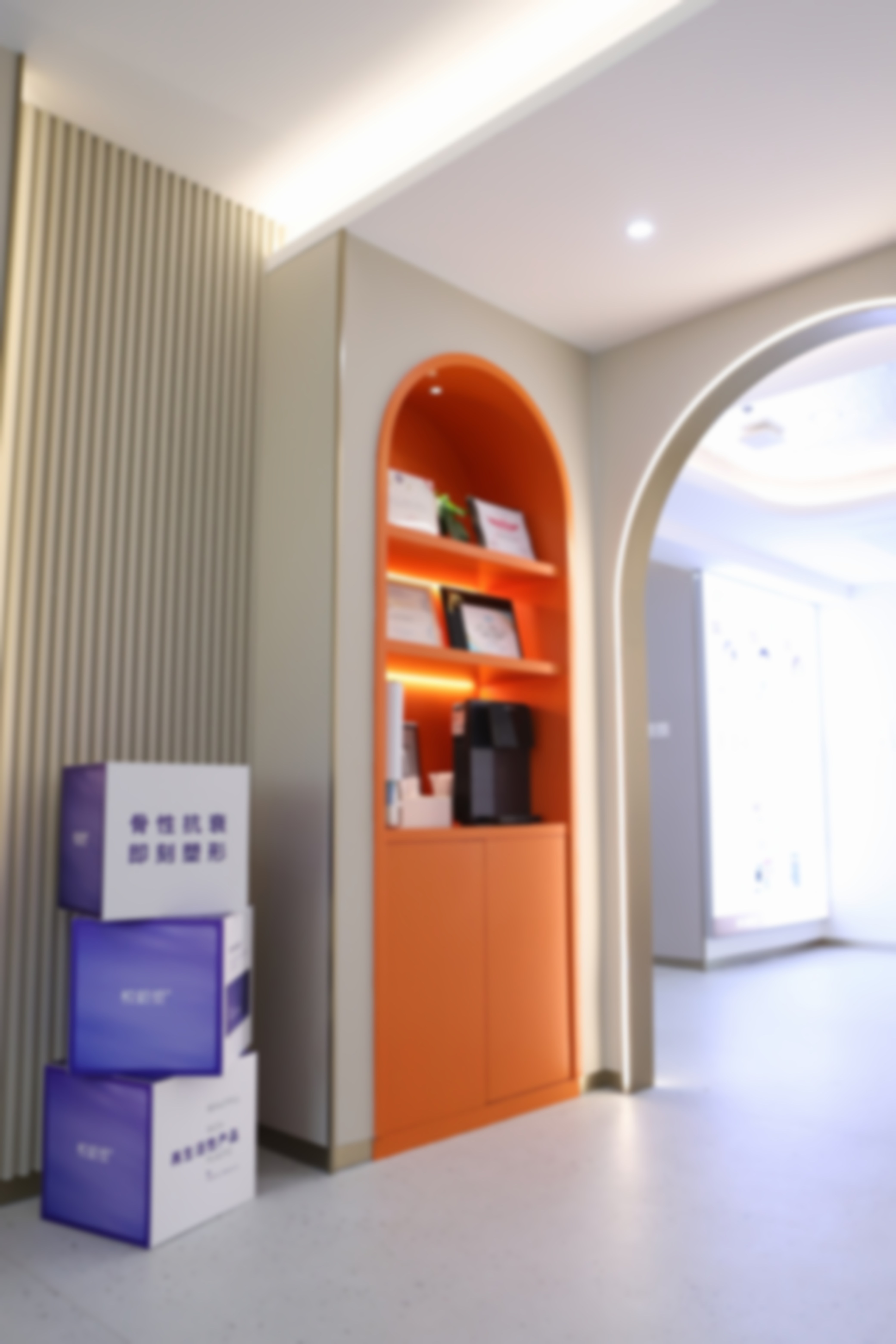 二、薄滨医生简介