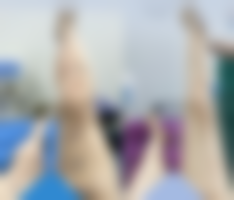 {割双眼皮大概得多少？受手术方式、地域等因素影响价格在2000 - 20000元间 