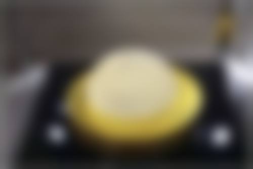 {右额头有疤痕代表什么？解析其在面相、运势、健康等方面的潜在含义 