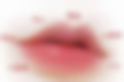 {全切双眼皮手术哪儿好做？权威医生告诉你正规三甲医院是理想之选！ 