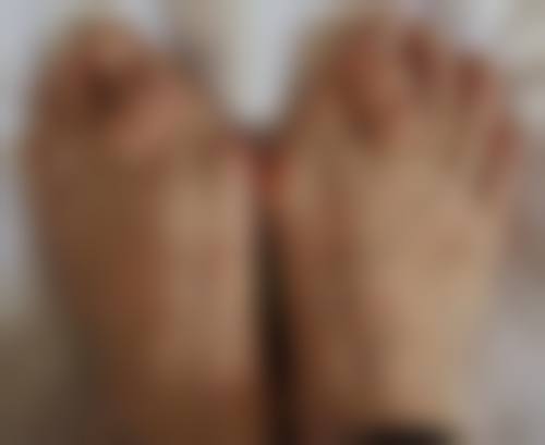三、几天没休息好有眼袋,眼部按摩来帮忙