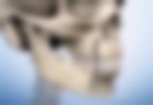 一、经常熬夜产生眼袋的原因